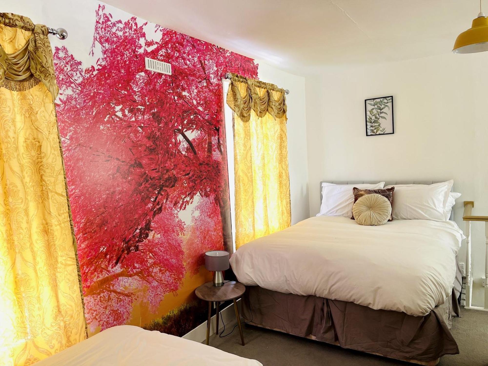 Seafront Party Houses For Hens, Stags & Groups Brighton Номер фото